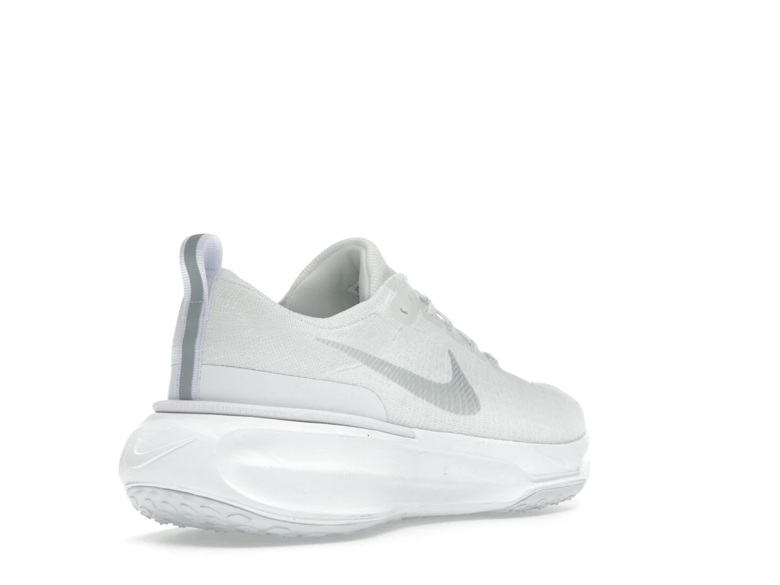 Vue 32 de Nike ZoomX Invincible Run 3 White Photon Dust 