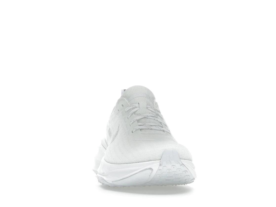 Vue 9 de Nike ZoomX Invincible Run 3 White Photon Dust 