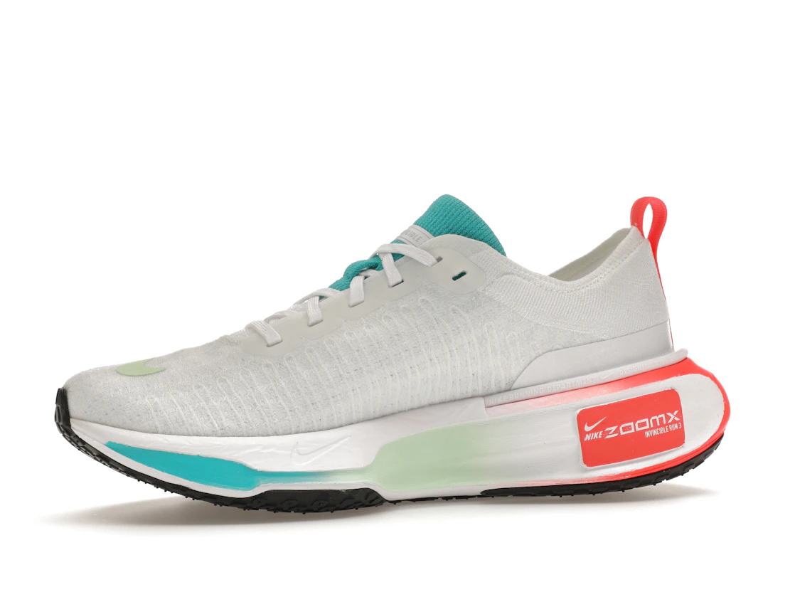 Vue 17 de Nike ZoomX Invincible Run 3 Year of the Dragon