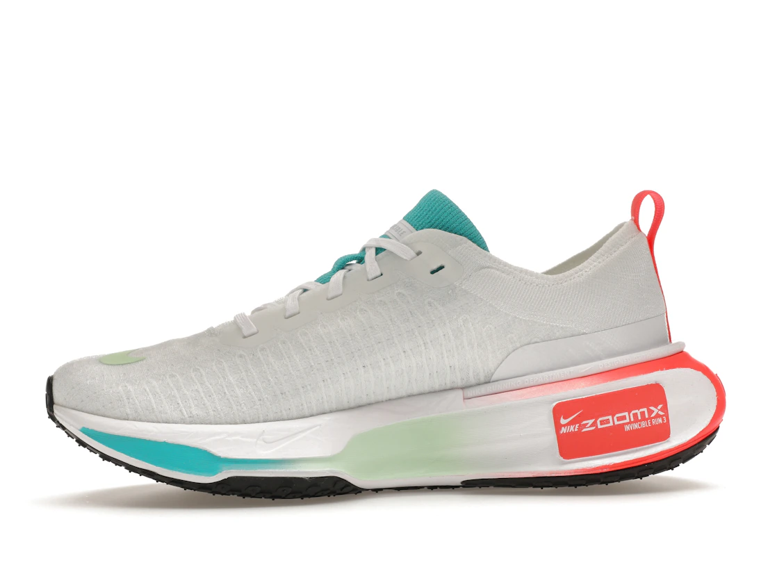 Vue 18 de Nike ZoomX Invincible Run 3 Year of the Dragon