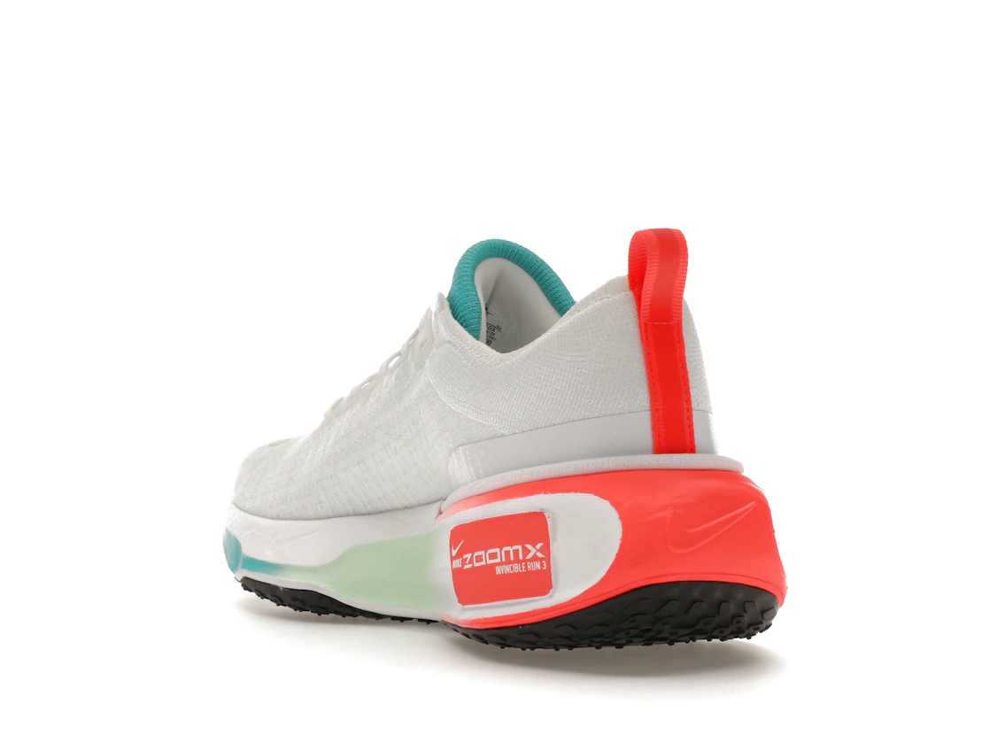 Vue 25 de Nike ZoomX Invincible Run 3 Year of the Dragon
