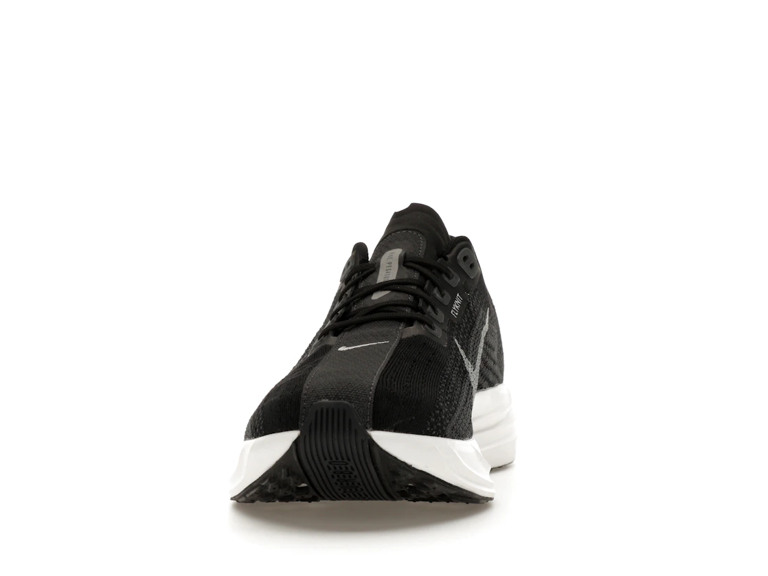 Vue 11 de Nike ZoomX Pegasus Plus Black Pure Platinum