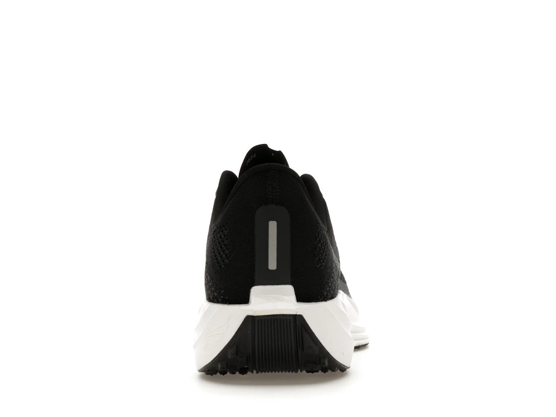 Vue 28 de Nike ZoomX Pegasus Plus Black Pure Platinum