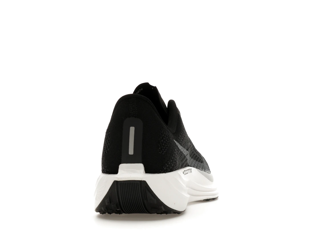Vue 29 de Nike ZoomX Pegasus Plus Black Pure Platinum