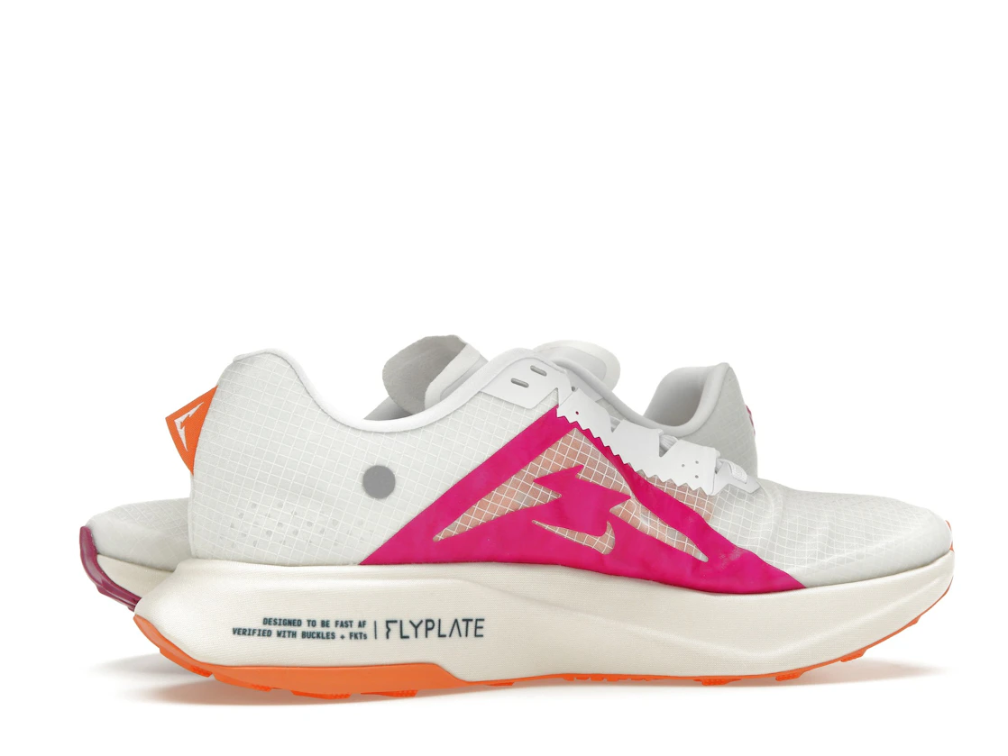 Vue 17 de Nike ZoomX Ultrafly Trail White Safety Orange Vivid Grape