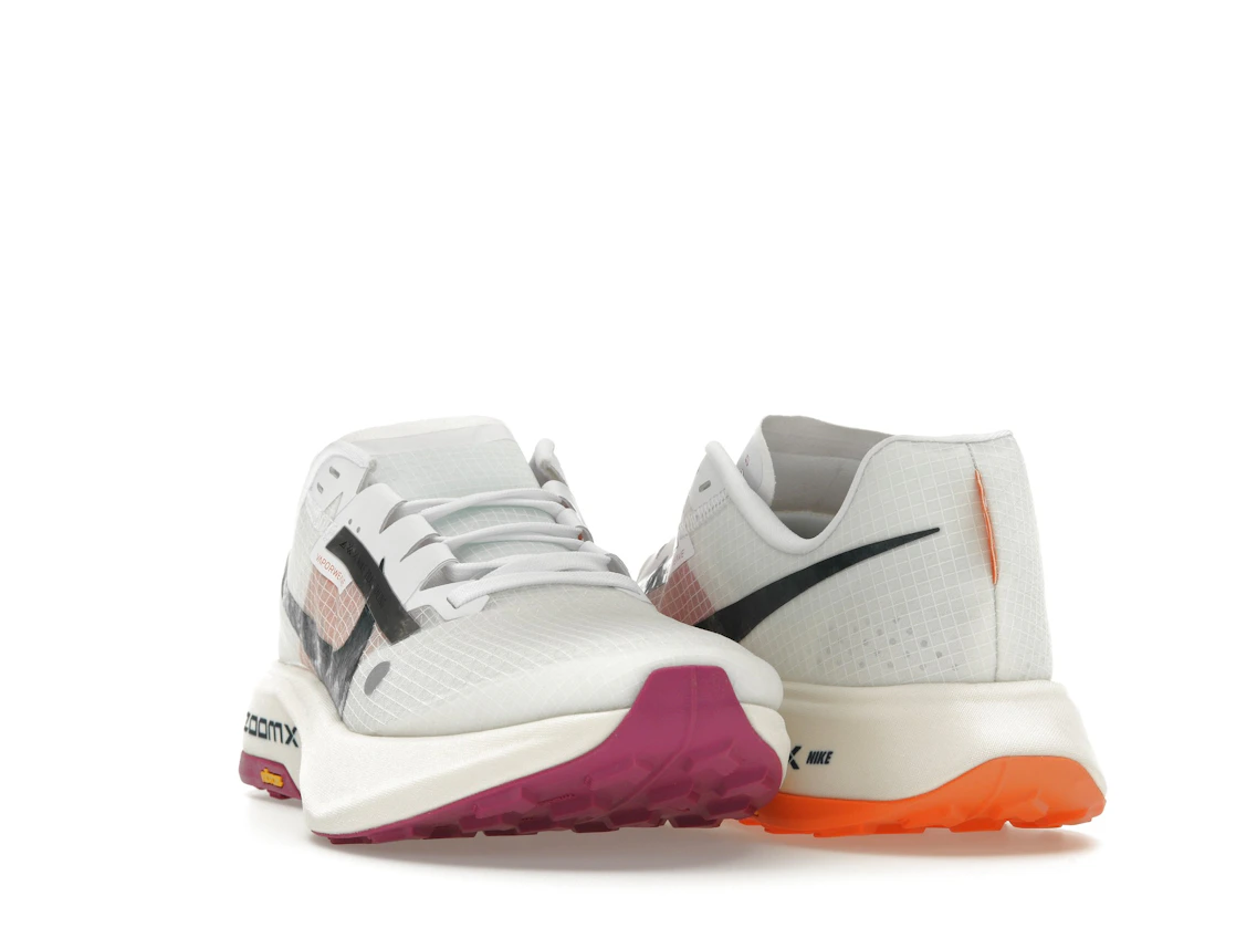 Vue 8 de Nike ZoomX Ultrafly Trail White Safety Orange Vivid Grape