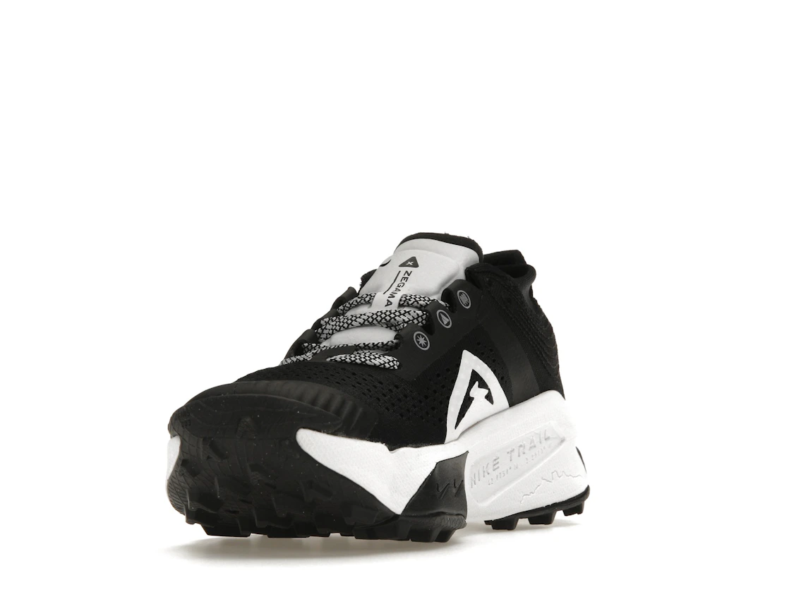 Vue 13 de Nike ZoomX Zegama Trail Black White 
