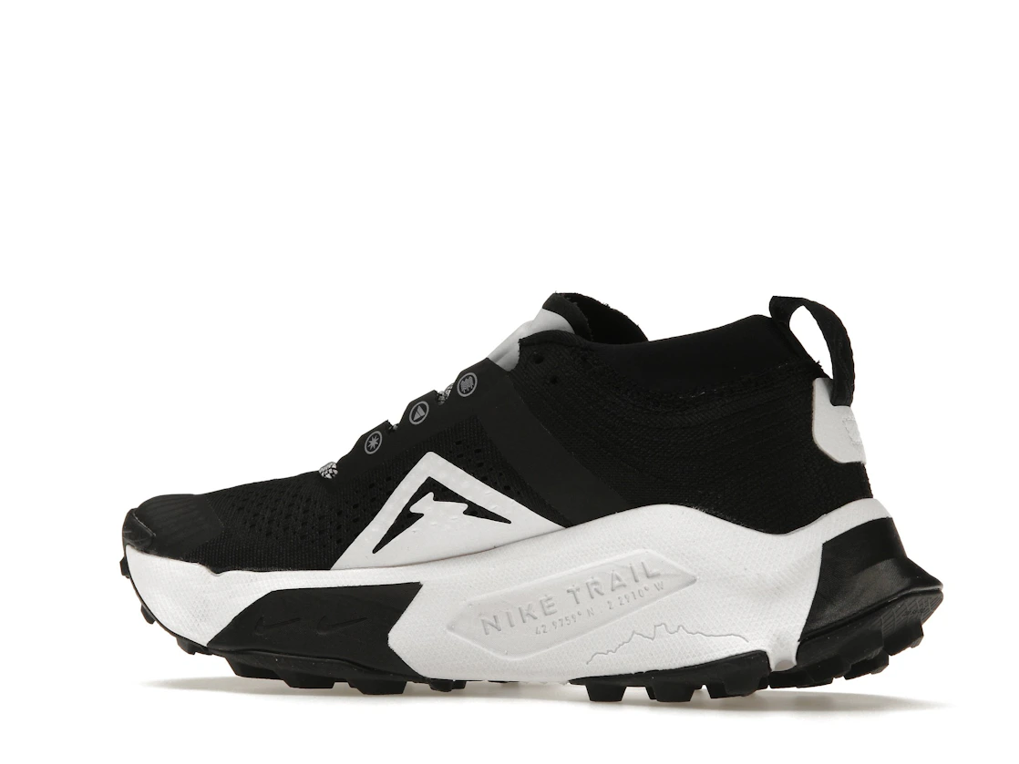 Vue 22 de Nike ZoomX Zegama Trail Black White 