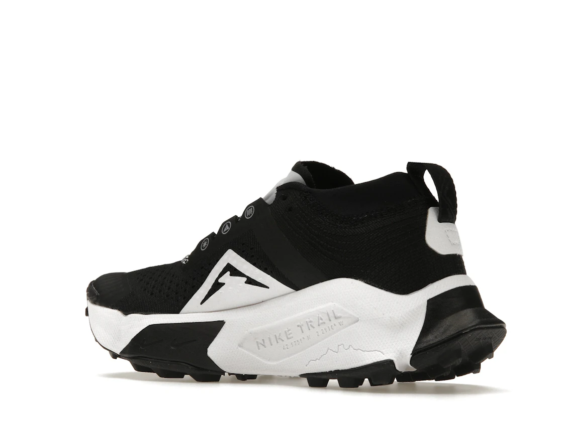 Vue 23 de Nike ZoomX Zegama Trail Black White 