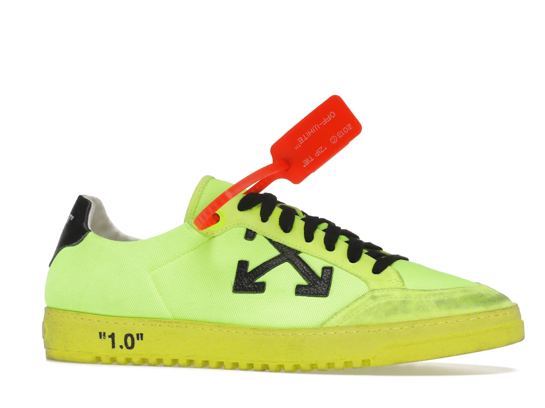 Vue 3 de OFF-WHITE Low 2.0 Fluo Yellow FW19