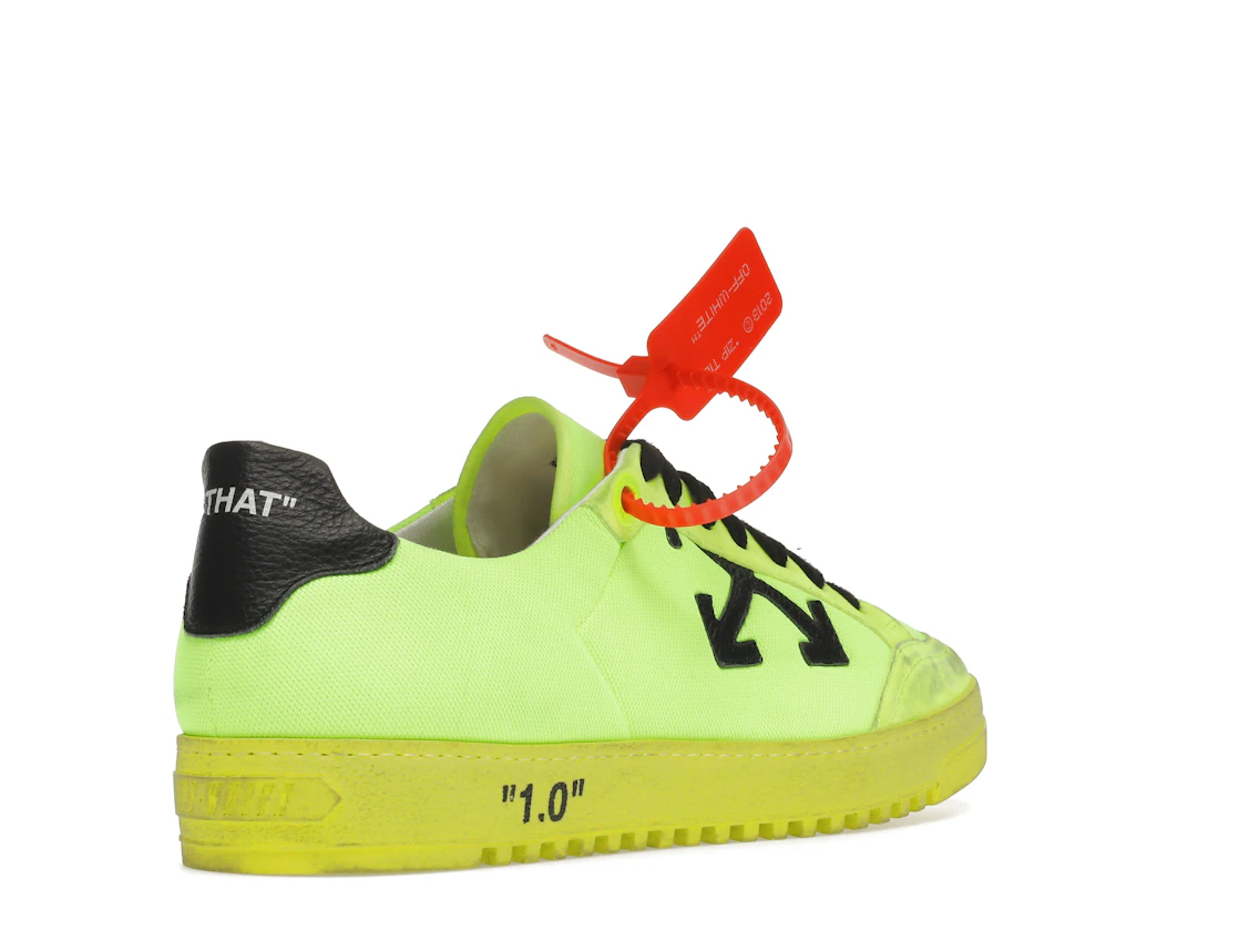 Vue 32 de OFF-WHITE Low 2.0 Fluo Yellow FW19