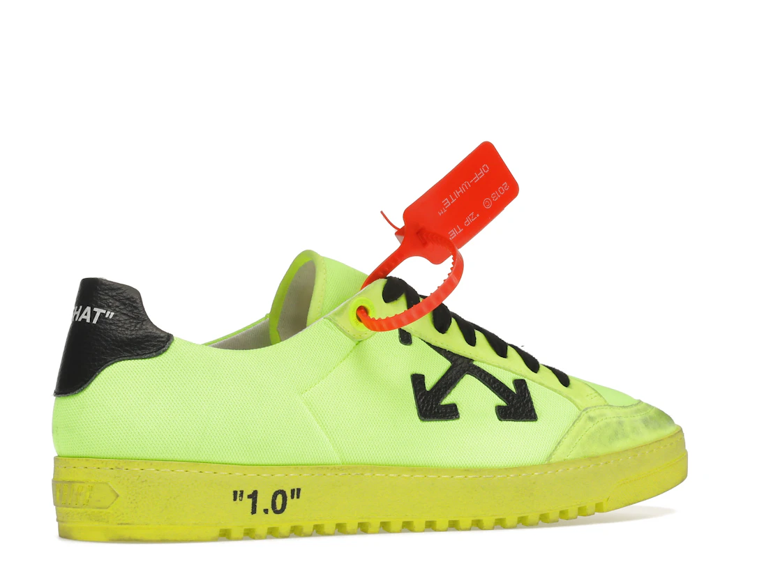 Vue 34 de OFF-WHITE Low 2.0 Fluo Yellow FW19