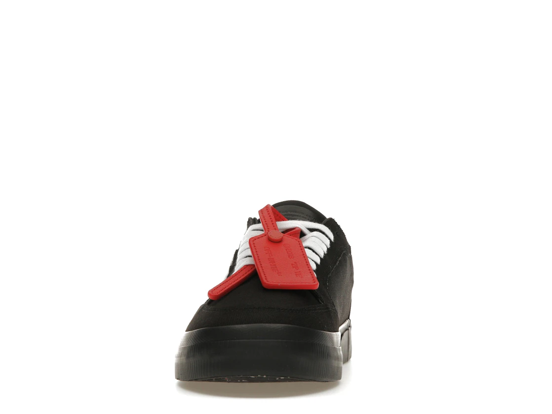 Vue 11 de OFF-WHITE New Low Vulcanized Black White 