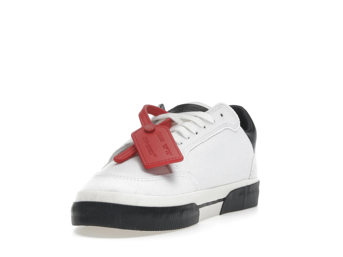 Vue 13 de OFF-WHITE New Low Vulcanized White Black