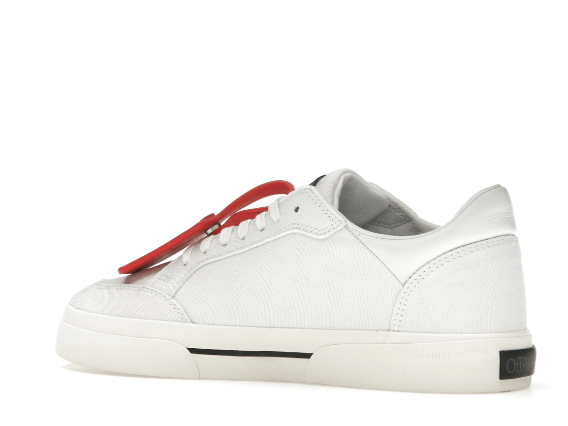 Vue 22 de OFF-WHITE New Low Vulcanized White Black