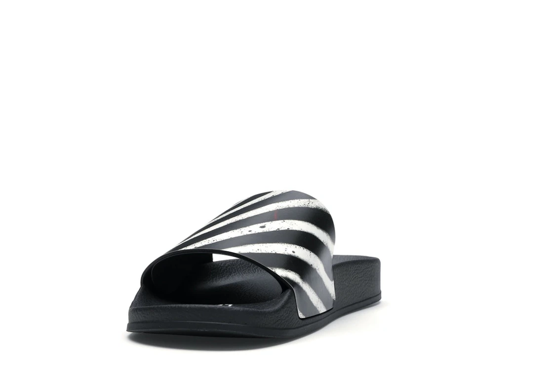 Vue 12 de OFF-WHITE Spray Stripes Slider Black White FW19