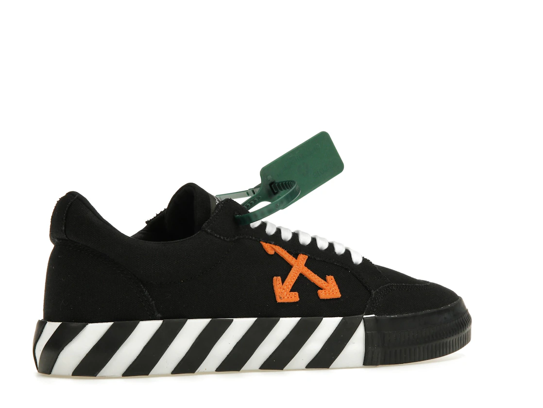 Vue 34 de OFF-WHITE Vulc Low Top Black Orange