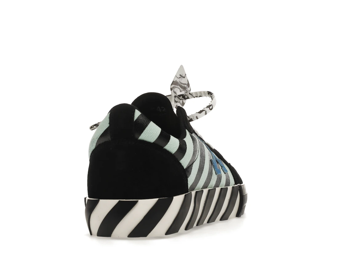 Vue 30 de OFF-WHITE Vulc Low Black Blue Arrow