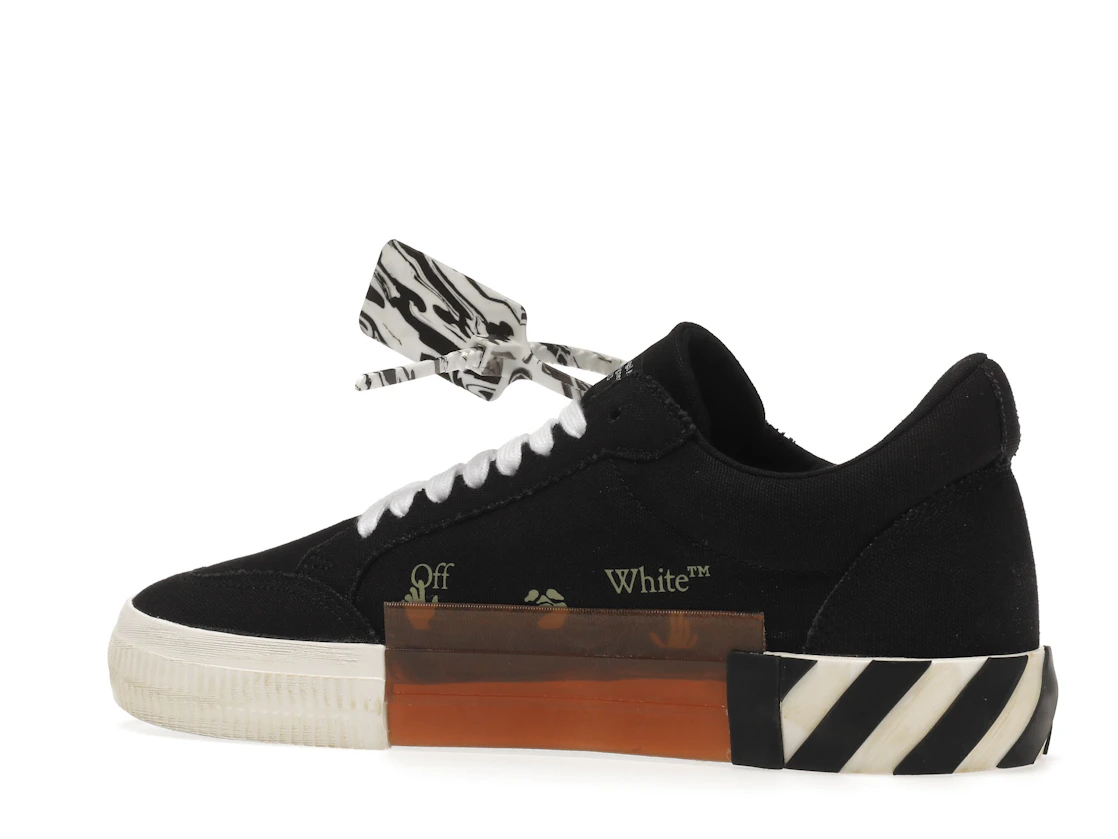 Vue 22 de OFF-WHITE Vulc Low Black Light Blue Arrow
