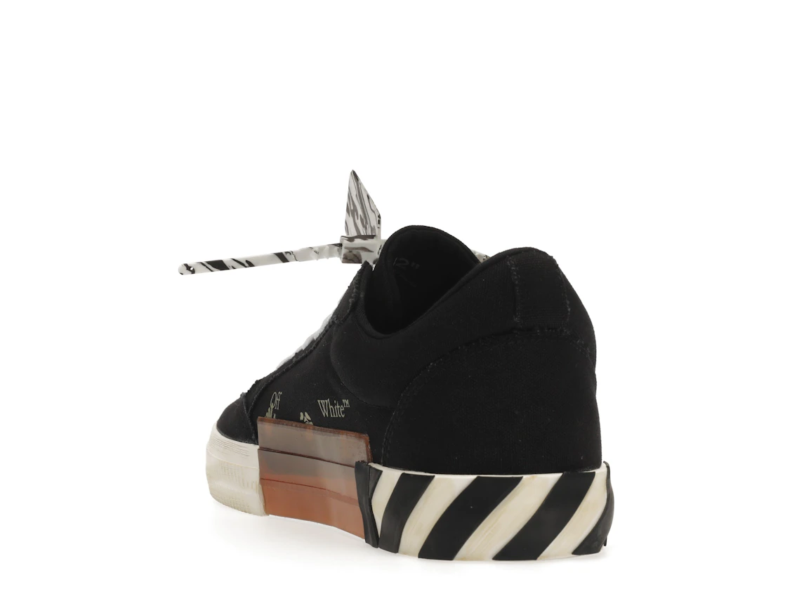 Vue 26 de OFF-WHITE Vulc Low Black Light Blue Arrow