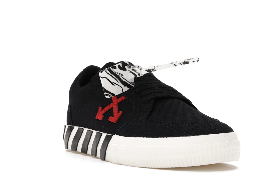 Vue 7 de OFF-WHITE Vulc Low Black Red Arrow FW20