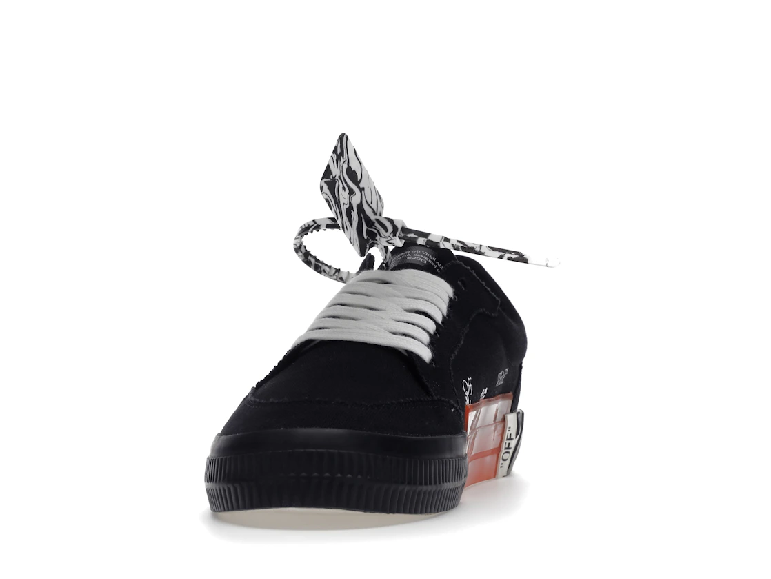 Vue 12 de OFF-WHITE Vulc Low Black White Arrow SS21
