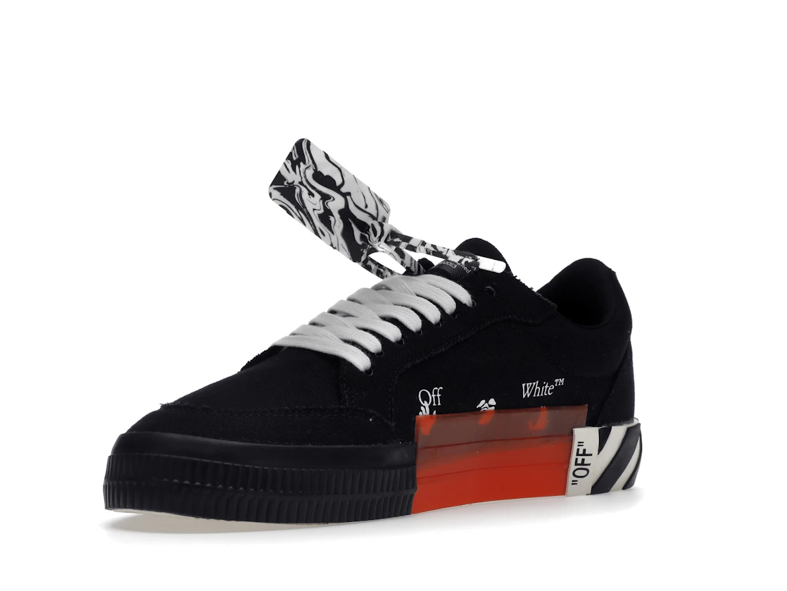 Vue 15 de OFF-WHITE Vulc Low Black White Arrow SS21