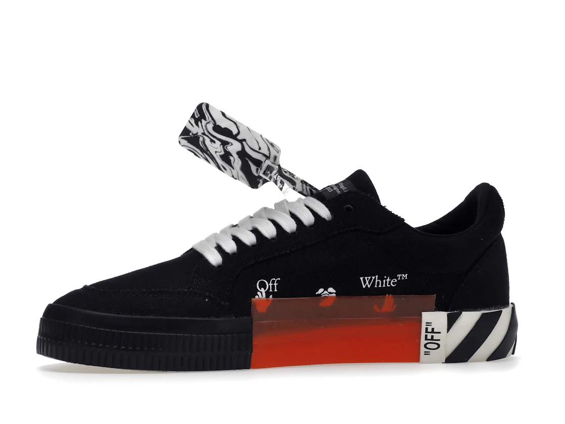 Vue 18 de OFF-WHITE Vulc Low Black White Arrow SS21
