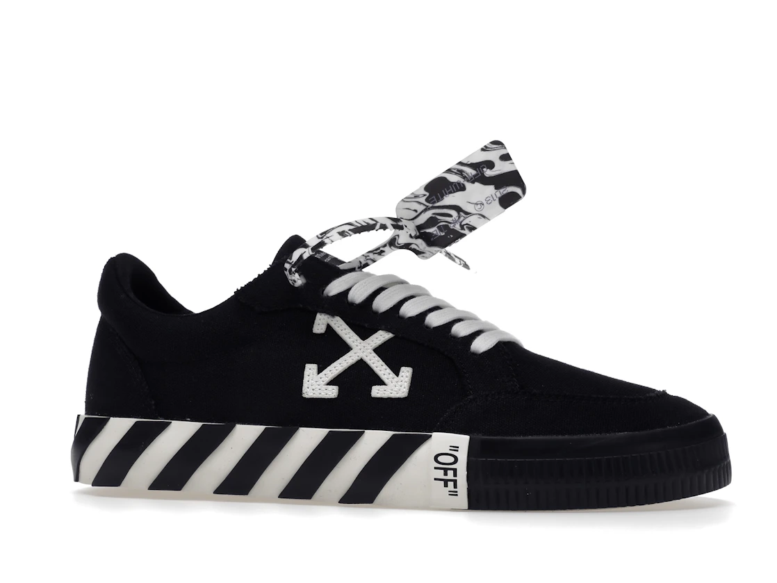 Vue 3 de OFF-WHITE Vulc Low Black White Arrow SS21