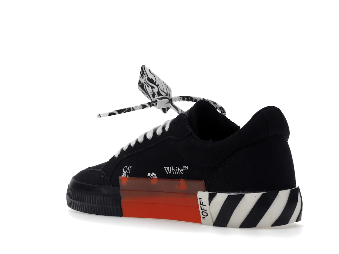 Vue 24 de OFF-WHITE Vulc Low Black White Arrow SS21