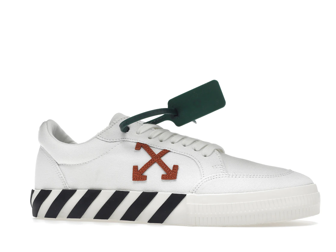 Vue 3 de OFF-WHITE Vulc Low Canvas White Red Arrow Black