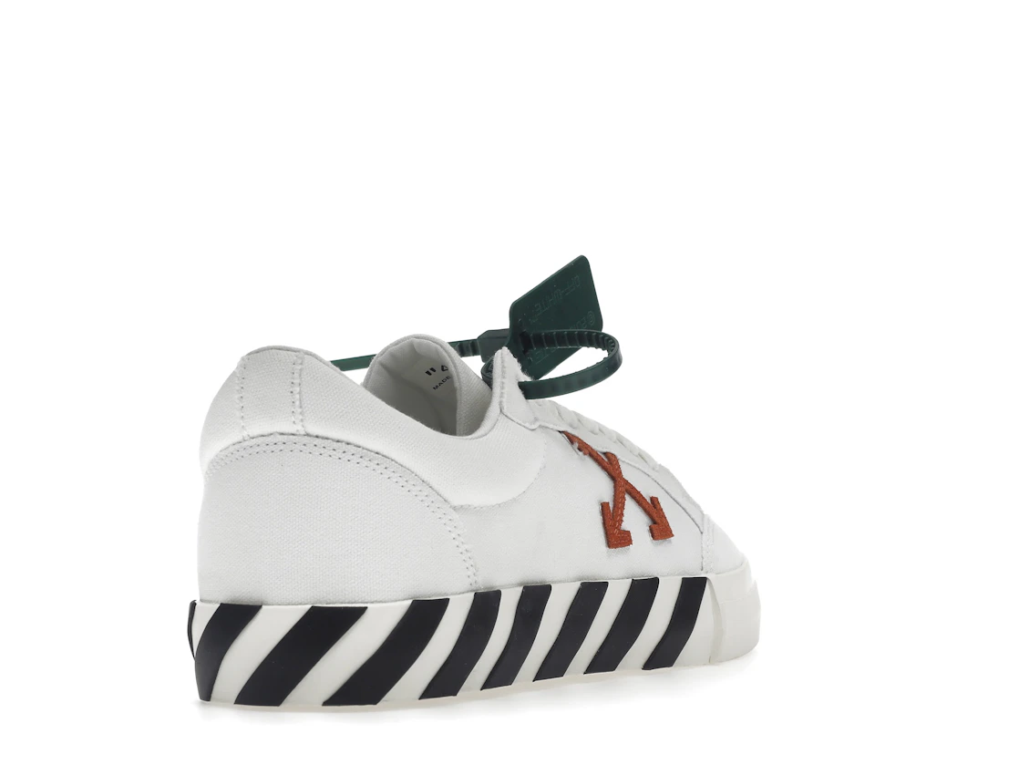 Vue 31 de OFF-WHITE Vulc Low Canvas White Red Arrow Black