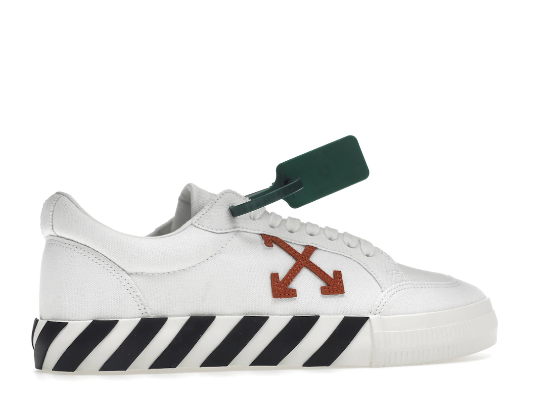 Vue 35 de OFF-WHITE Vulc Low Canvas White Red Arrow Black
