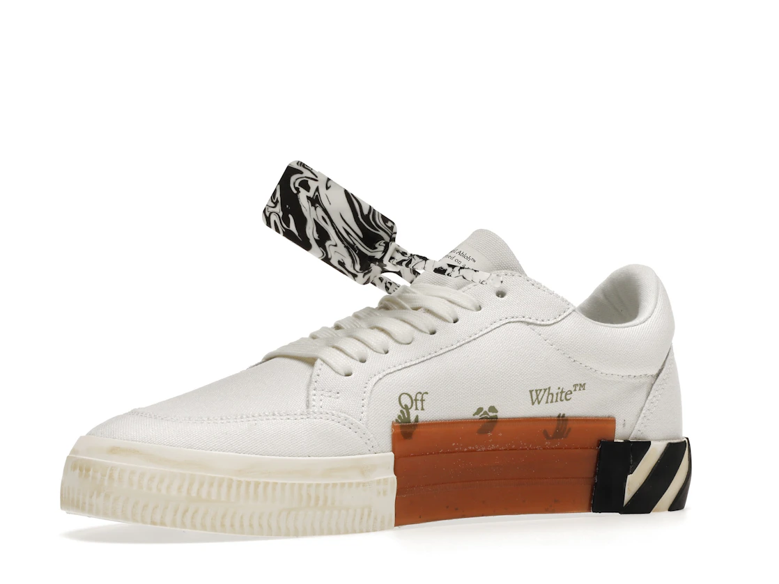 Vue 16 de OFF-WHITE Vulc Low Navy Arrow