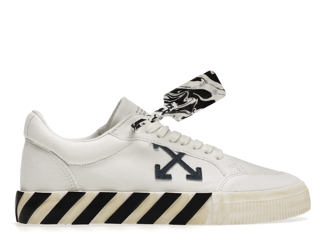 Vue 36 de OFF-WHITE Vulc Low Navy Arrow