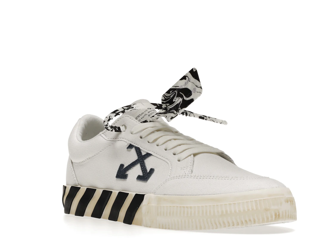 Vue 6 de OFF-WHITE Vulc Low Navy Arrow