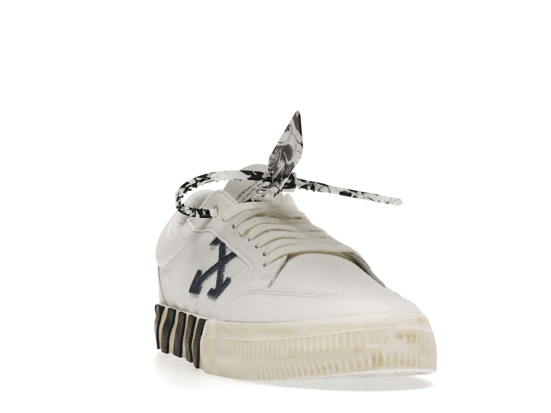 Vue 8 de OFF-WHITE Vulc Low Navy Arrow