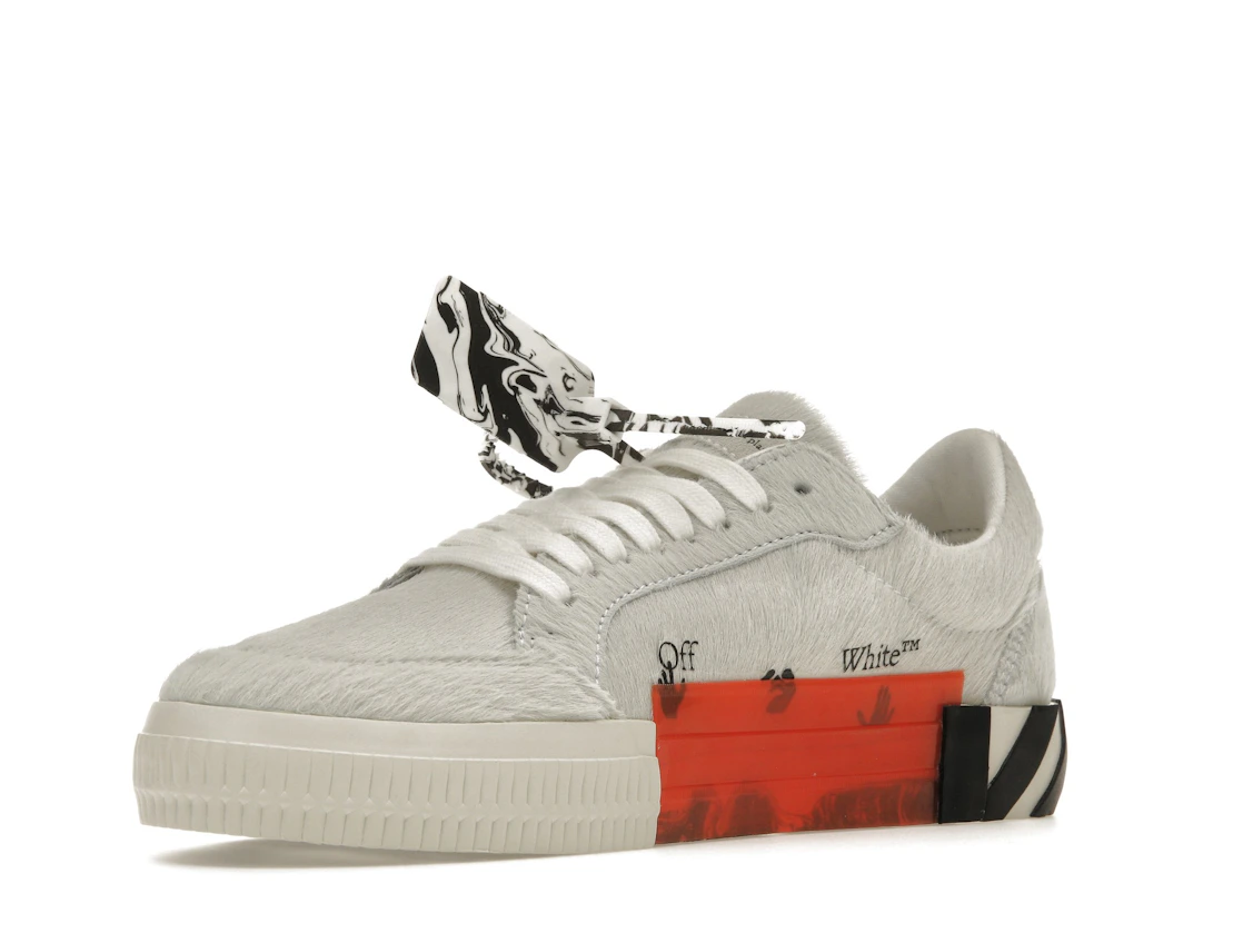 Vue 15 de OFF-WHITE Vulc Low White Black Arrow FW 20
