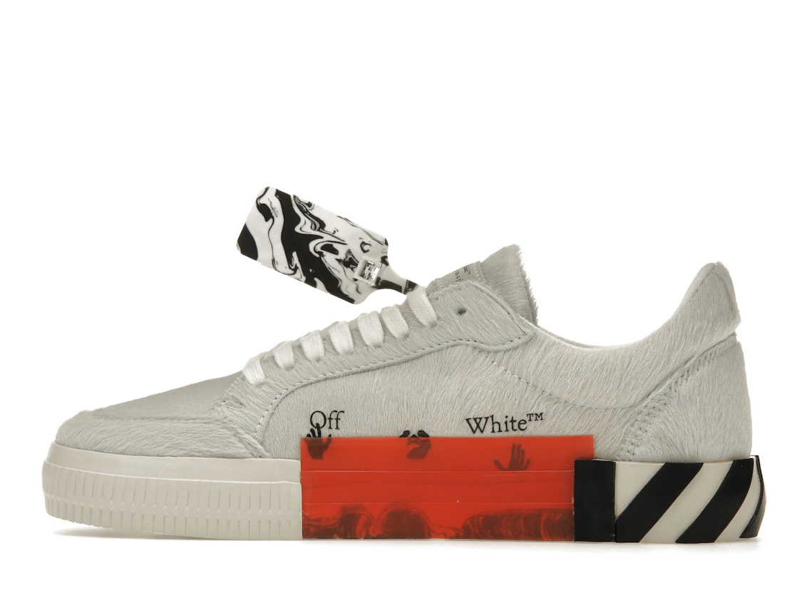 Vue 20 de OFF-WHITE Vulc Low White Black Arrow FW 20