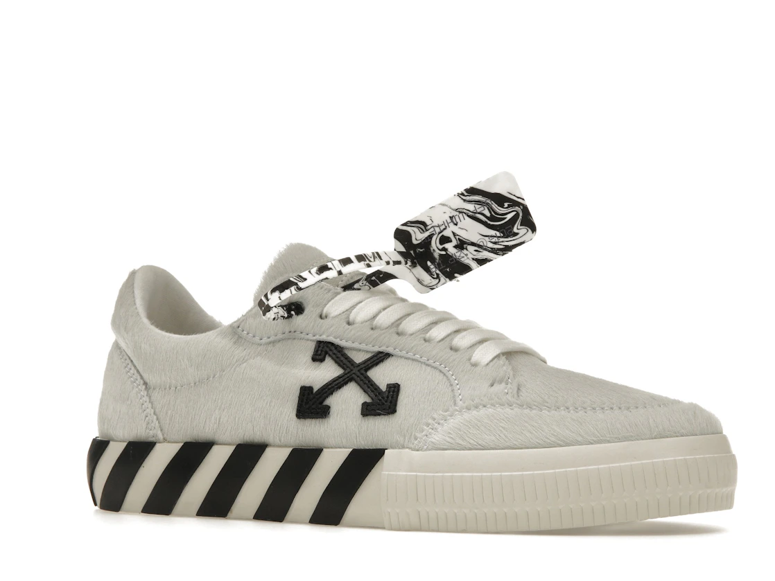 Vue 4 de OFF-WHITE Vulc Low White Black Arrow FW 20
