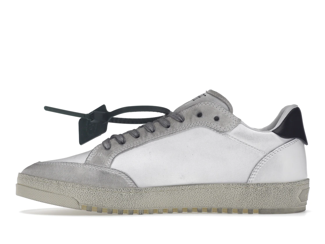 Vue 19 de OFF-WHITE Vulcanized 5.0 Low Top Distressed White White