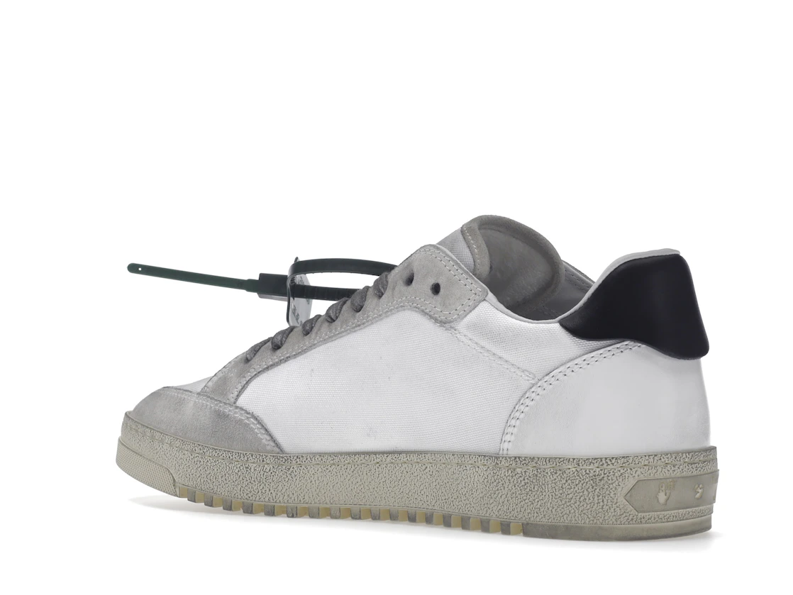 Vue 23 de OFF-WHITE Vulcanized 5.0 Low Top Distressed White White