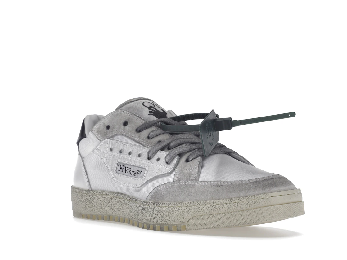 Vue 6 de OFF-WHITE Vulcanized 5.0 Low Top Distressed White White