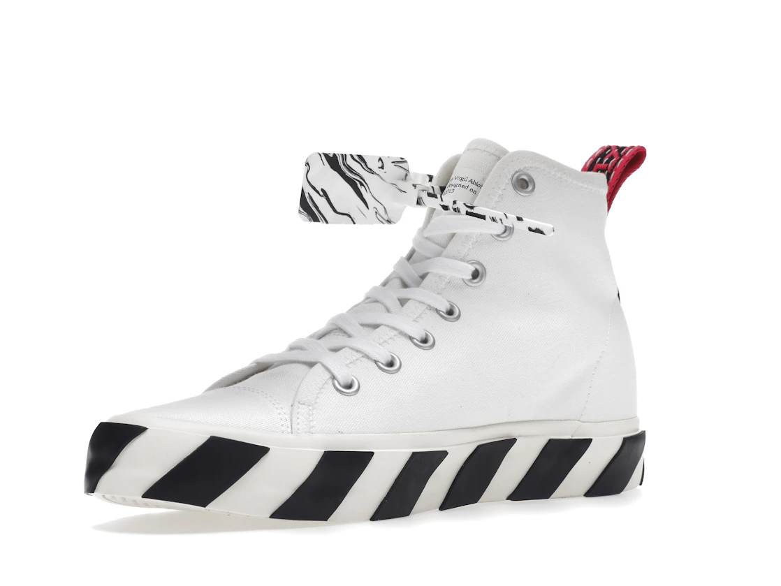 Vue 15 de OFF-WHITE Vulcanized Mid Top Black Arrow