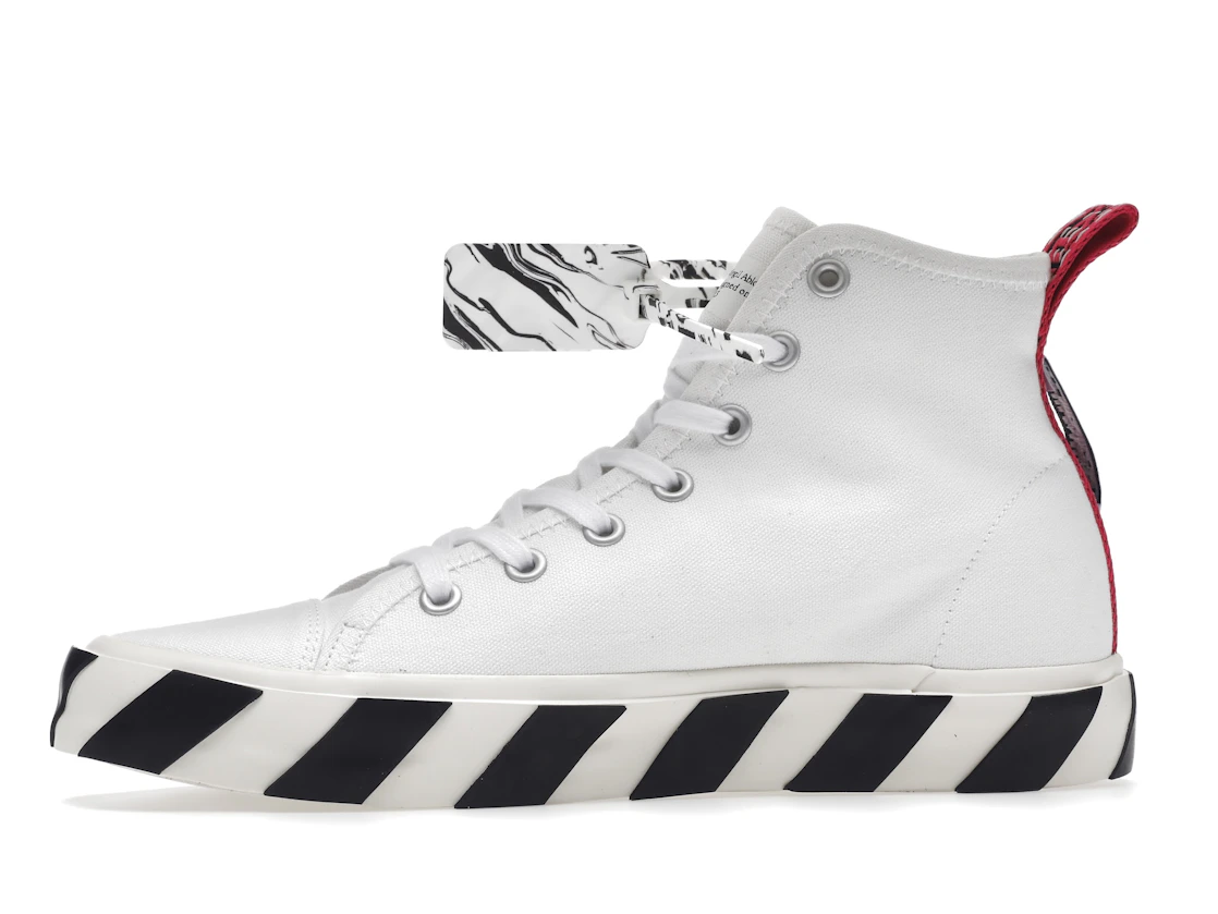 Vue 18 de OFF-WHITE Vulcanized Mid Top Black Arrow