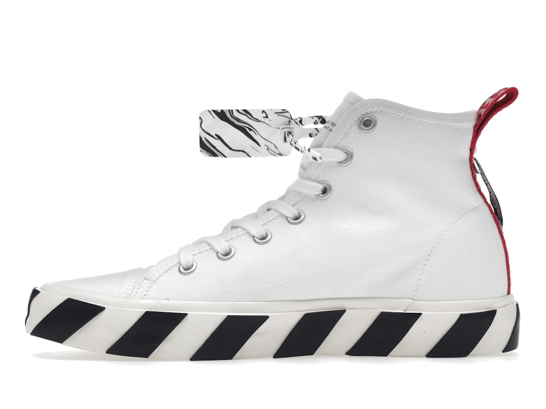 Vue 19 de OFF-WHITE Vulcanized Mid Top Black Arrow