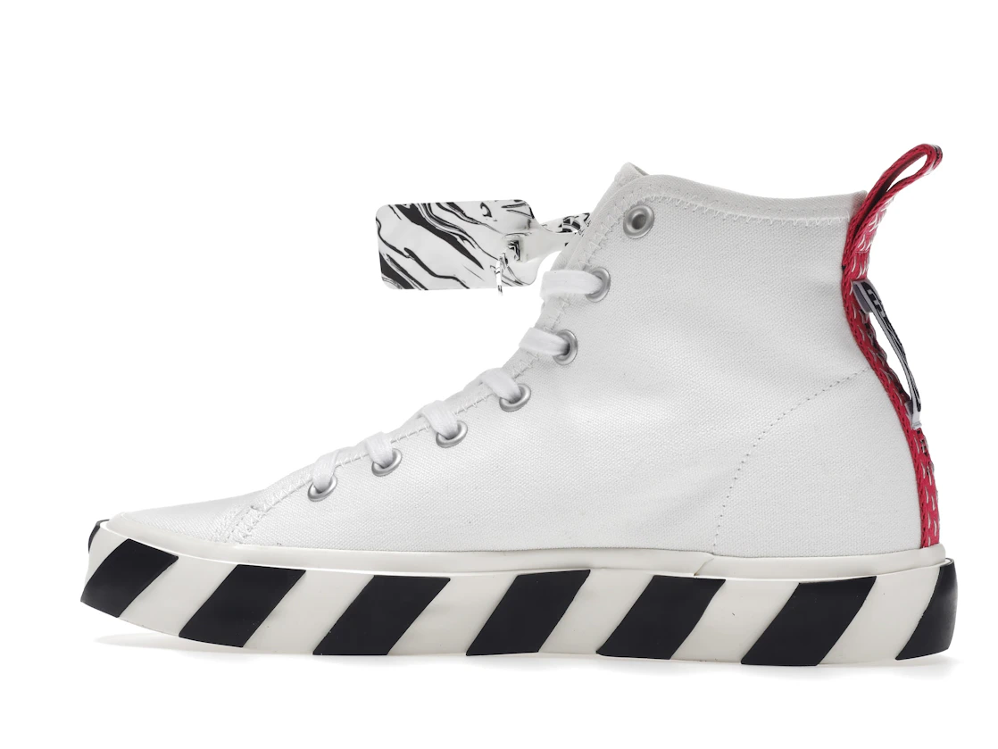 Vue 21 de OFF-WHITE Vulcanized Mid Top Black Arrow
