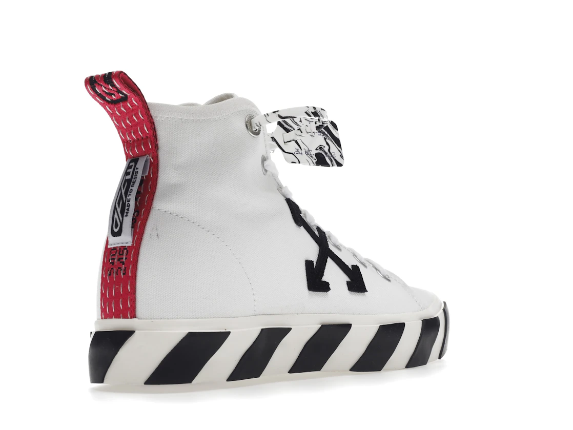 Vue 32 de OFF-WHITE Vulcanized Mid Top Black Arrow
