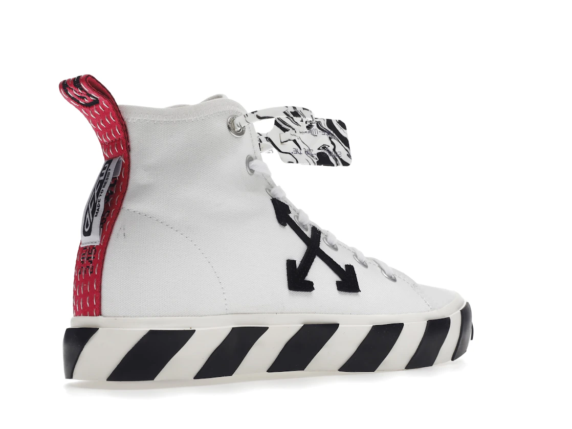 Vue 33 de OFF-WHITE Vulcanized Mid Top Black Arrow