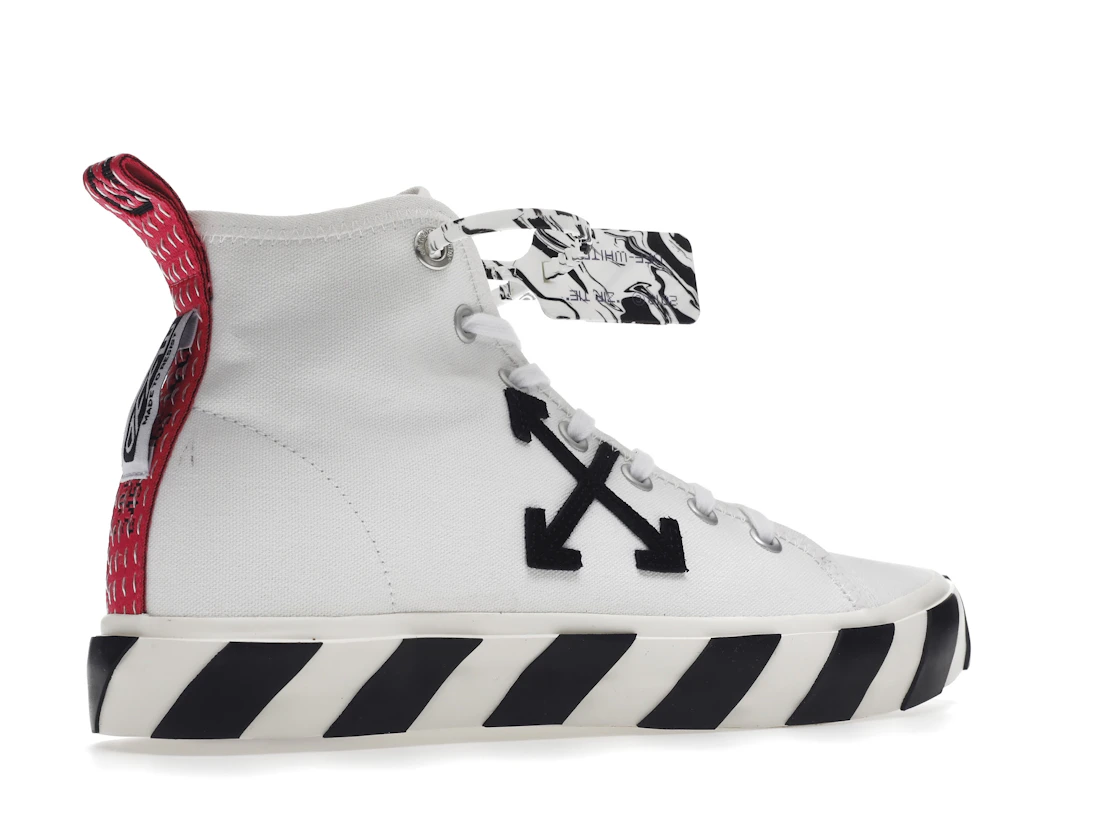 Vue 34 de OFF-WHITE Vulcanized Mid Top Black Arrow